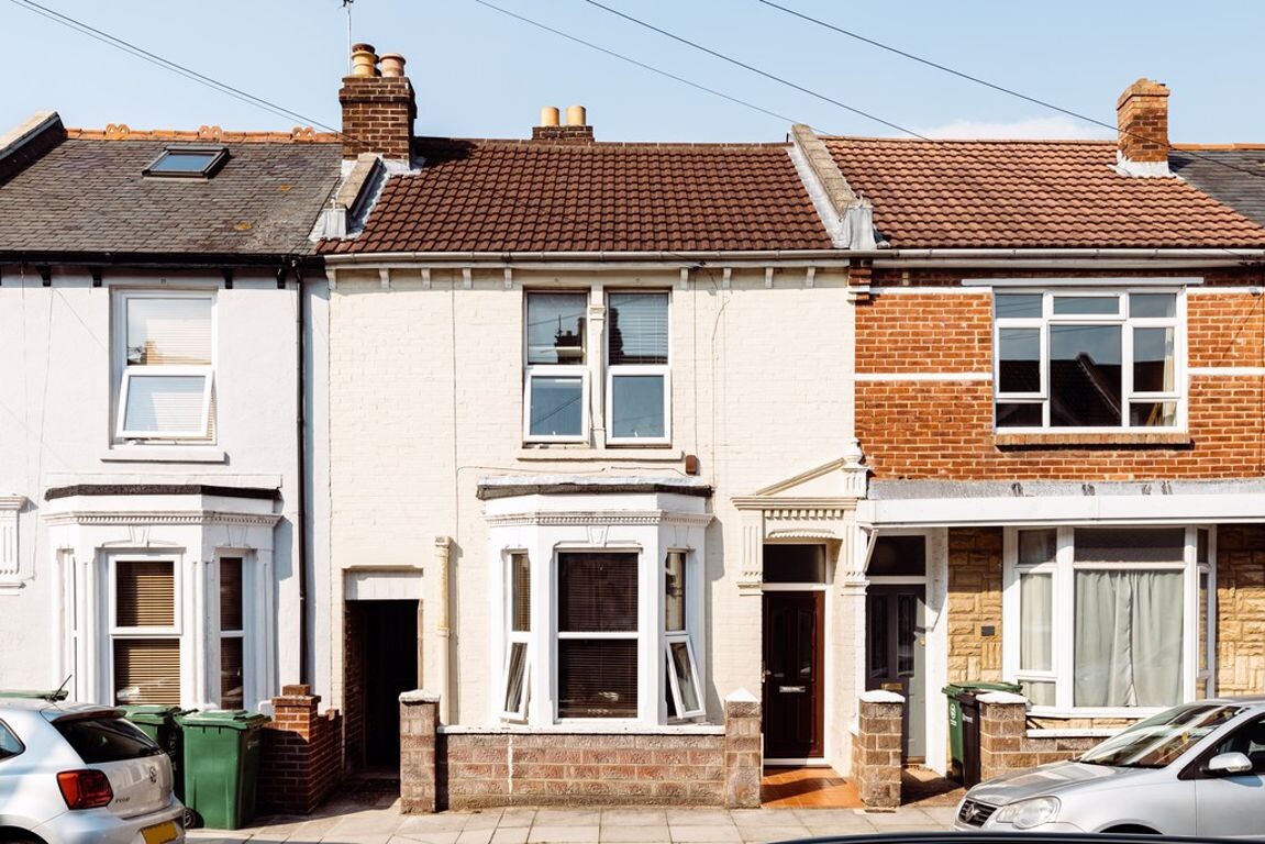 5 bedroom house for rent Bramshott Road, Portsmouth, PO4 8AW UniHomes