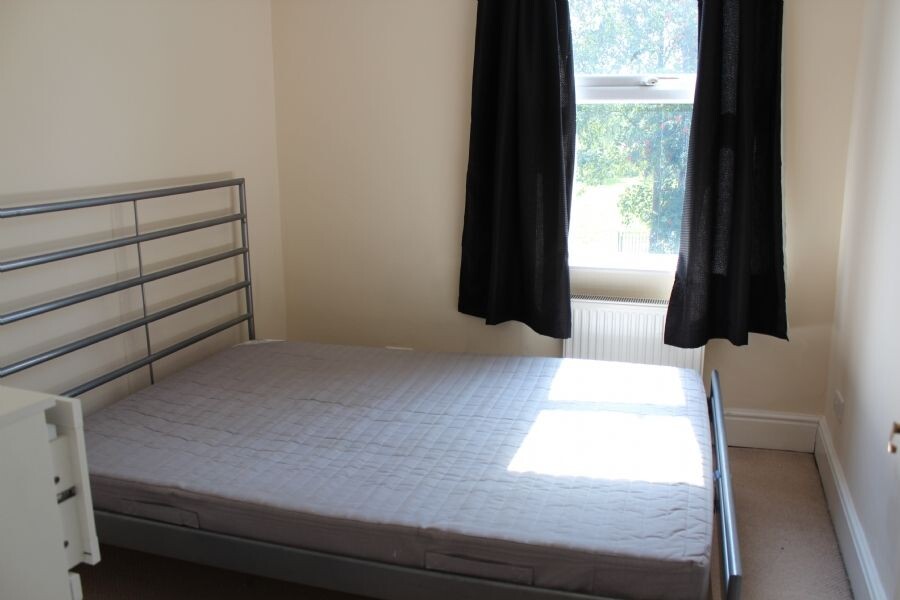 4 bedroom house for rent Oakdale Road, Liverpool, L18 1EP UniHomes