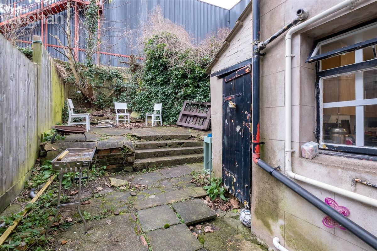 3 bedroom house for rent Hollingdean Road, Brighton, BN2 4AA UniHomes