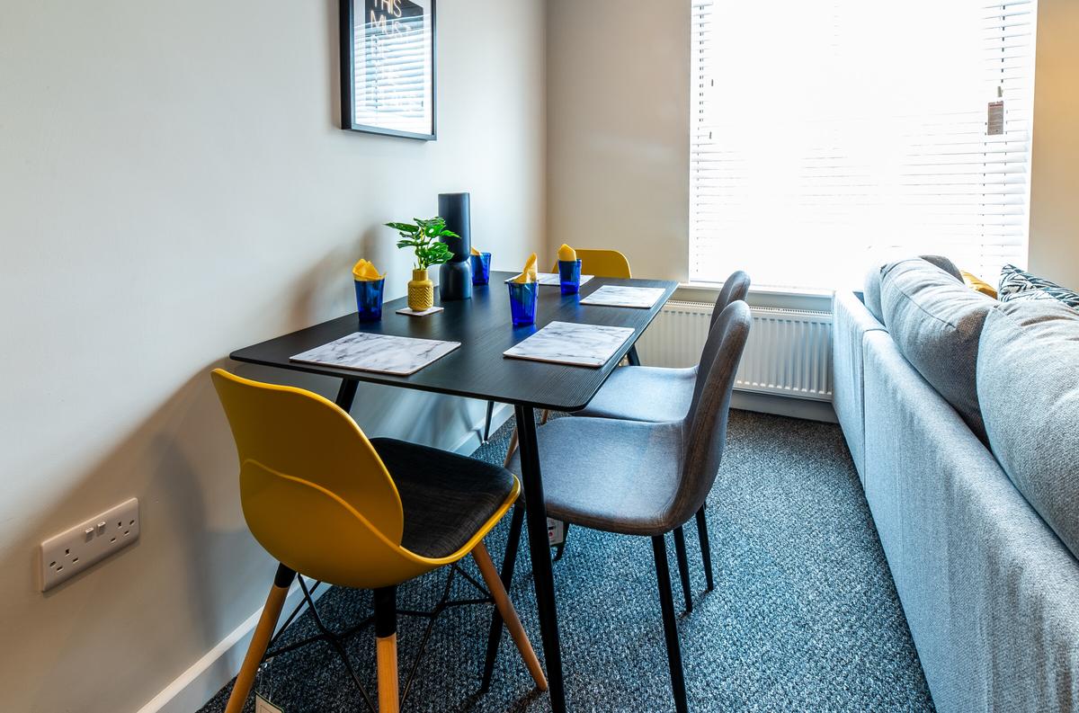 4 bedroom apartment for rent North Sherwood Street, Nottingham, NG1 4FJ