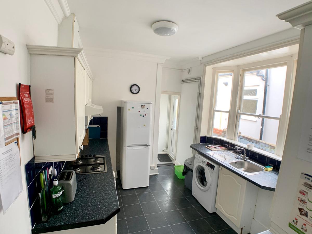 4 bedroom house for rent St. Marys Road, Portsmouth, PO1 5PF UniHomes