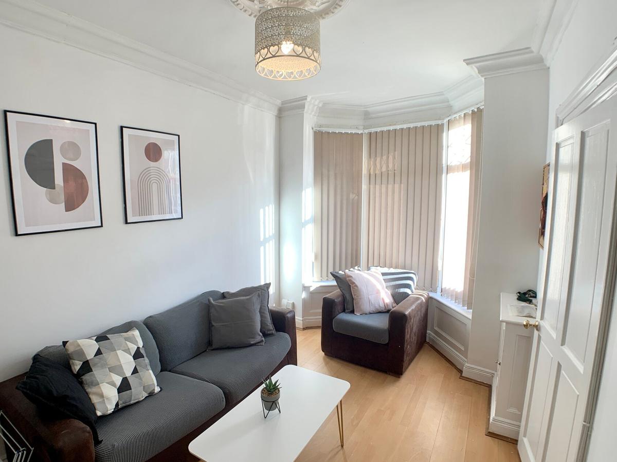 4 bedroom house for rent St. Marys Road, Portsmouth, PO1 5PF UniHomes