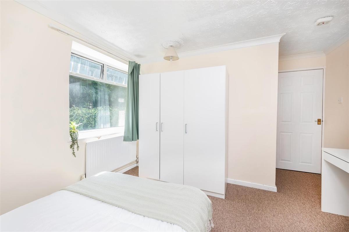 4 bedroom house for rent Shaws Way, Bath, BA2 1QQ UniHomes