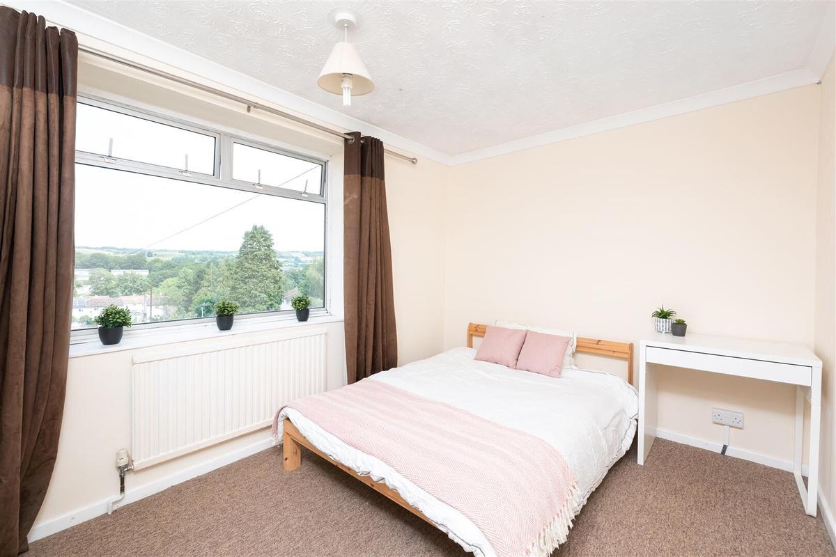 4 bedroom house for rent Shaws Way, Bath, BA2 1QQ UniHomes