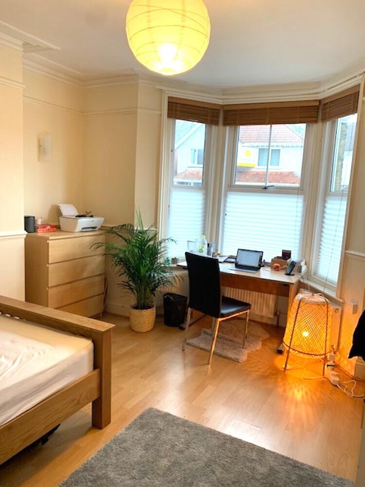 6 bedroom house for rent University Road, Southampton, SO17 1TL UniHomes