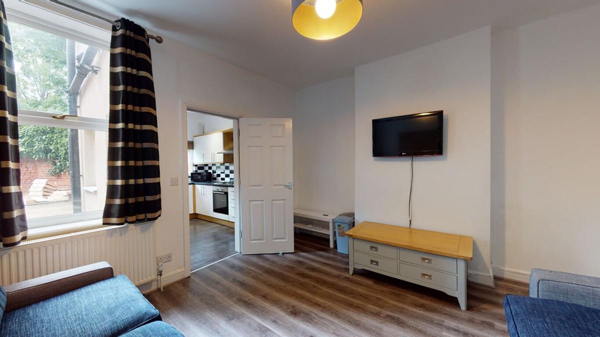 5 bedroom house for rent Clough Road, Sheffield, S1 4TA UniHomes