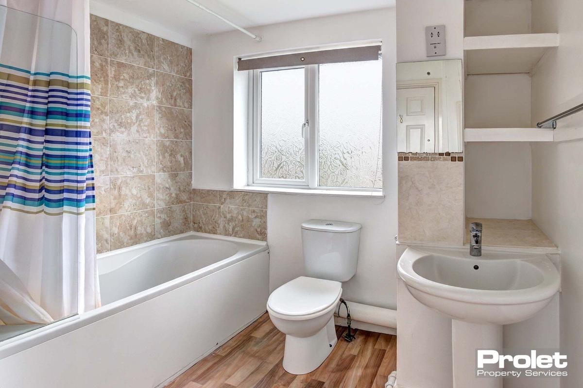 5 bedroom house for rent The Swale Norwich, NR5 9HE UniHomes