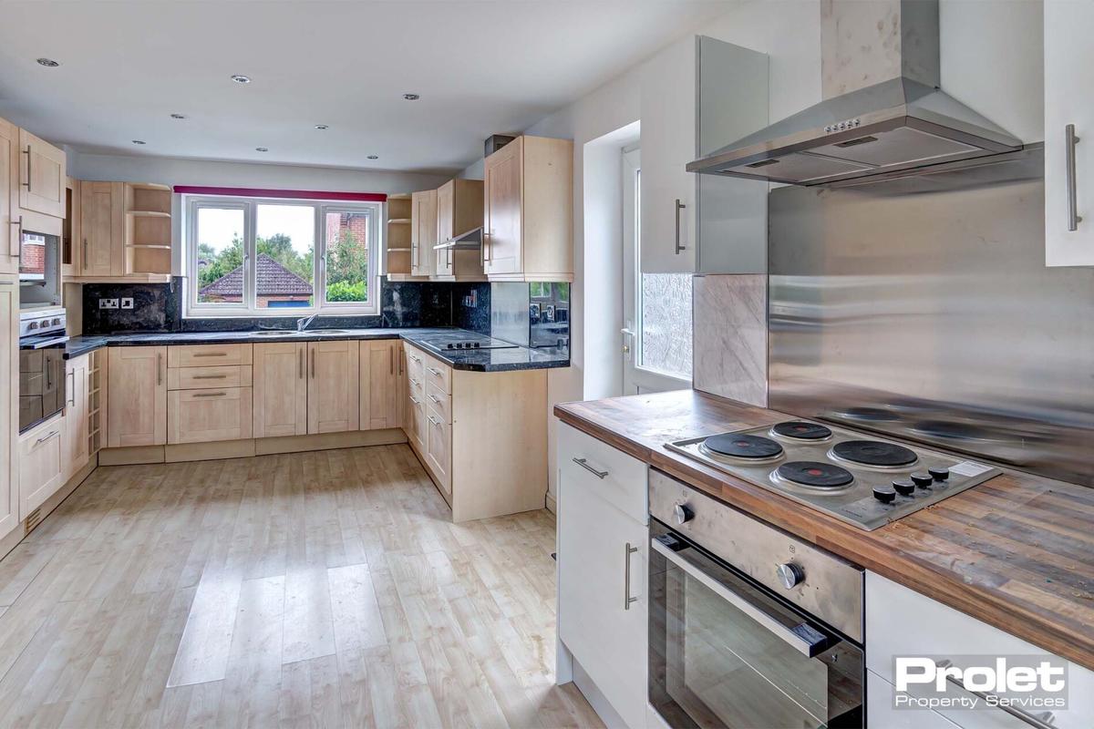 6 bedroom house for rent The Swale Norwich, NR5 9HE UniHomes