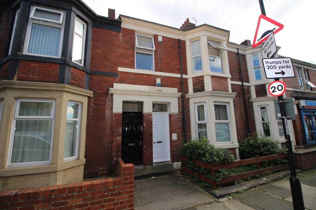 6 bedroom apartment for rent Helmsley Road, Newcastle, NE2 1RD UniHomes