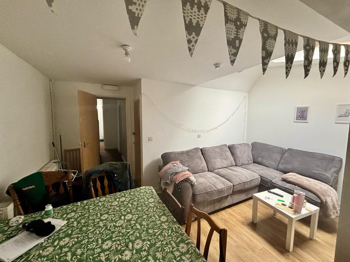 7 bedroom house on Cranbrook Street, Cathays, Cardiff