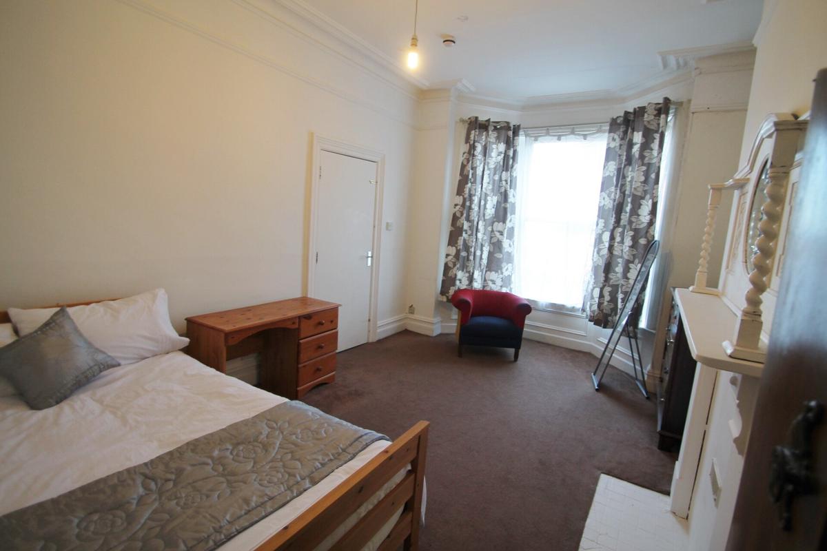 6 bedroom house for rent Woodhouse, Leeds, LS6 2HT UniHomes