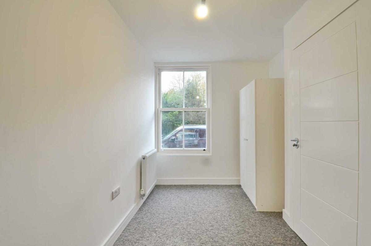 4 bedroom apartment for rent Henbury Road Westbury On Trym, Bristol