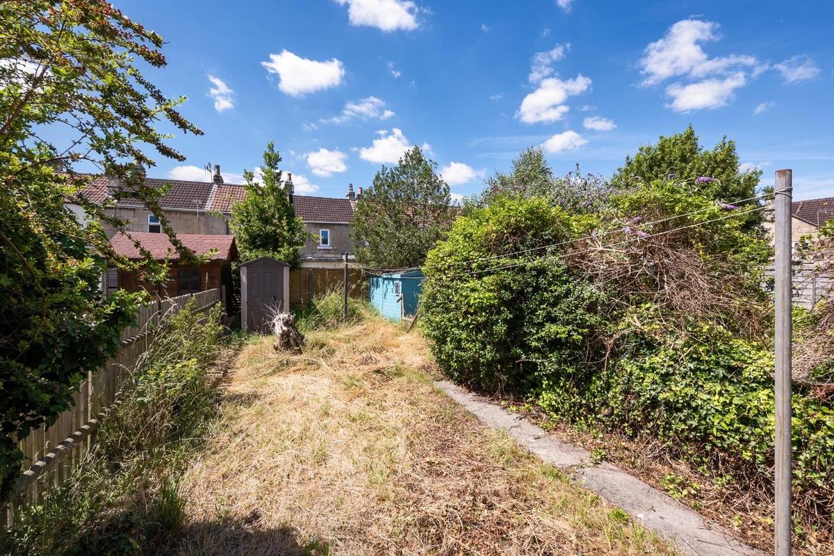 4 bedroom house for rent Burnham Road, Bath, BA2 3RY UniHomes