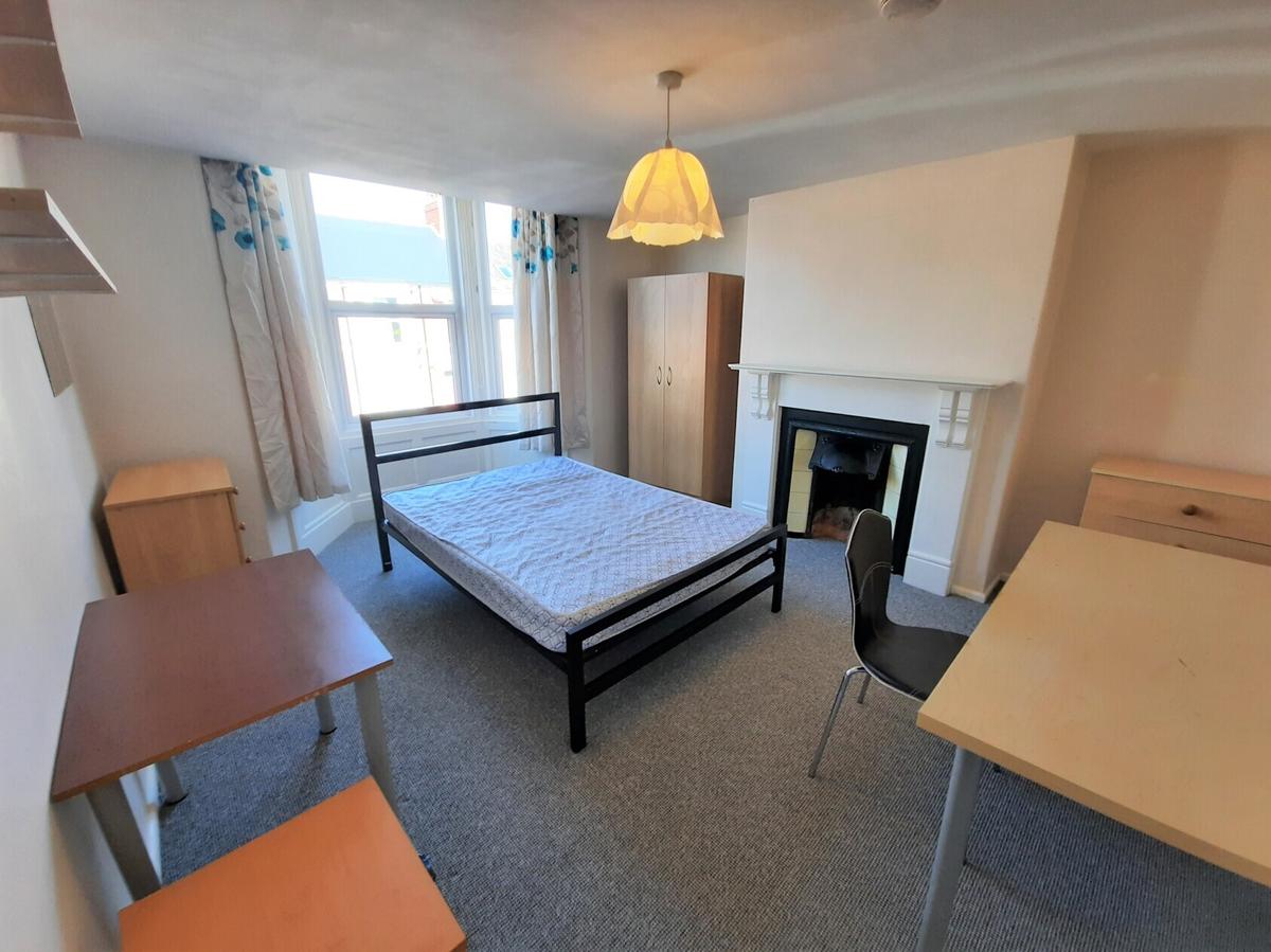 5 bedroom apartment for rent Newlands Road, Newcastle, NE2 3NT UniHomes