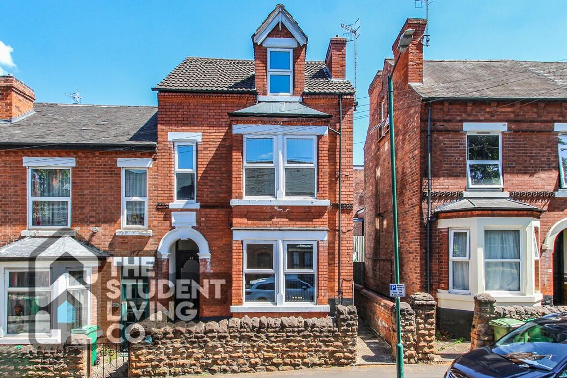 7 bedroom house on Albert Grove, Lenton, Nottingham