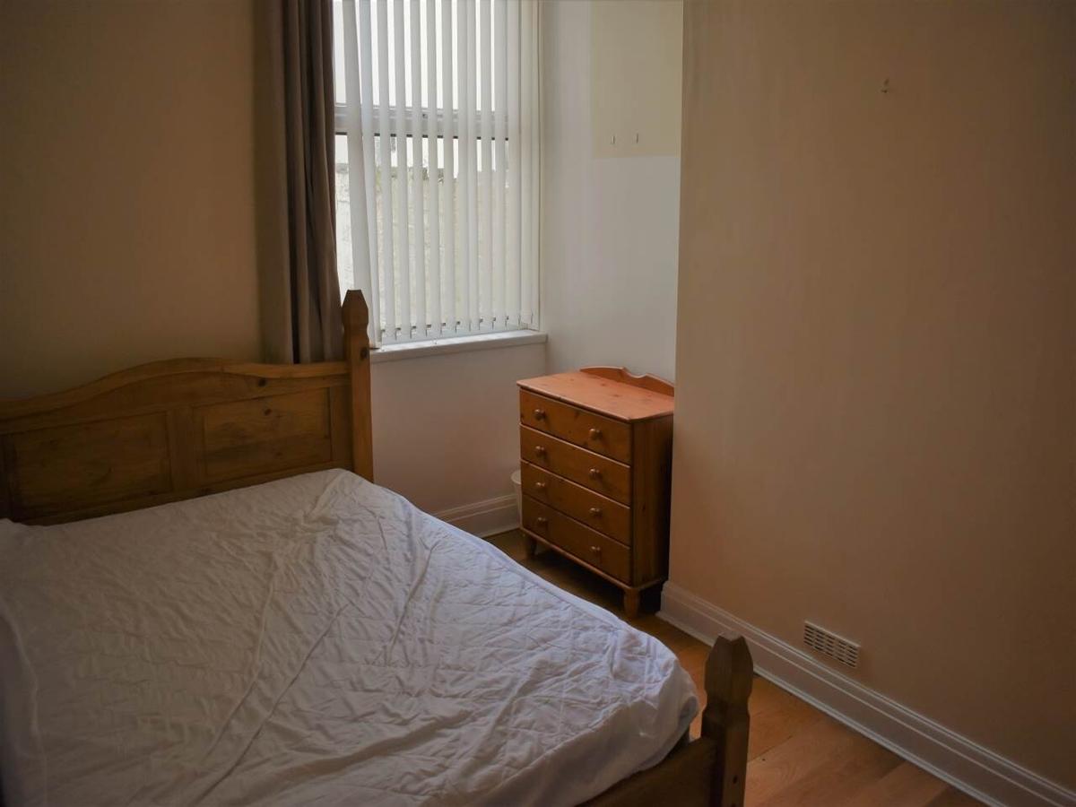 5 bedroom house for rent Lisvane Street, Cardiff, CF24 4LL UniHomes