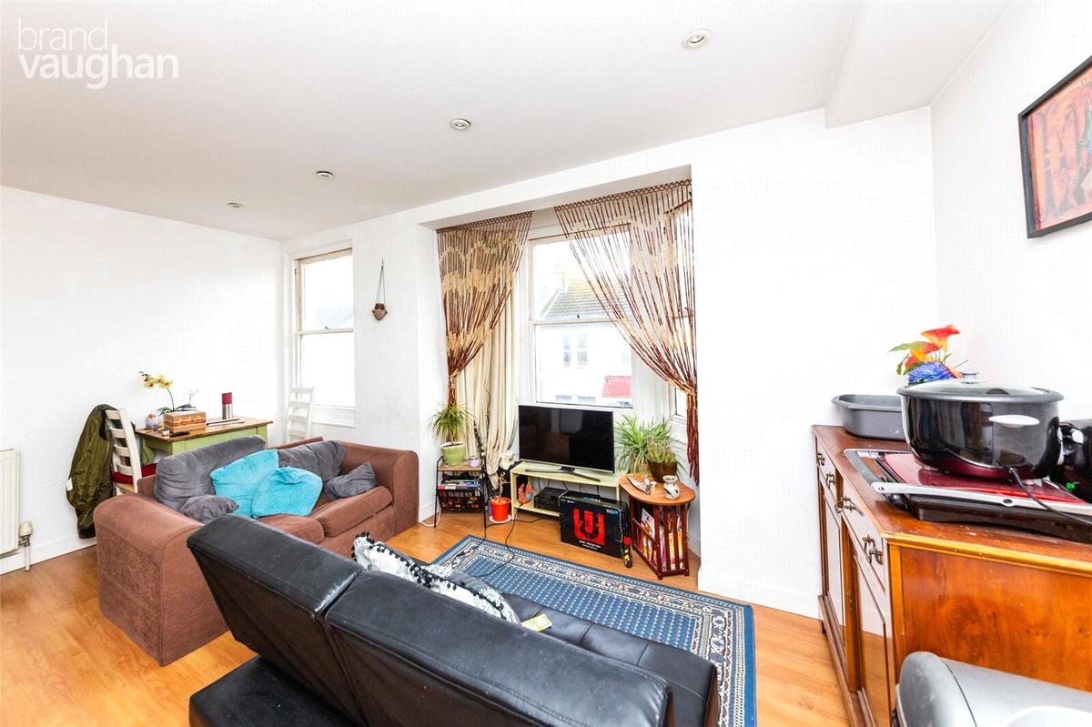 4 bedroom house for rent Rugby Place, Brighton, BN2 5JB UniHomes