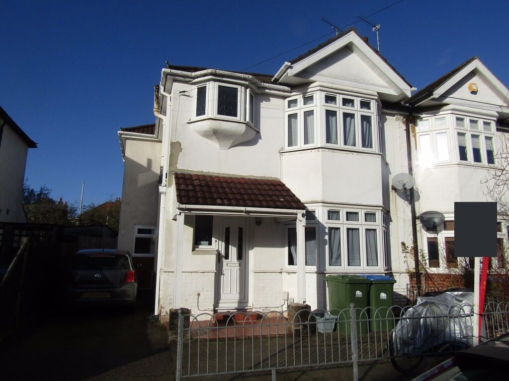 6 bedroom house for rent Merton Road, Southampton, SO17 3RB UniHomes