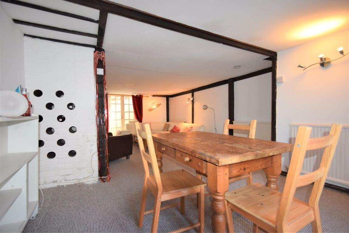 4 bedroom house for rent King Street, Portsmouth, PO5 4EG UniHomes