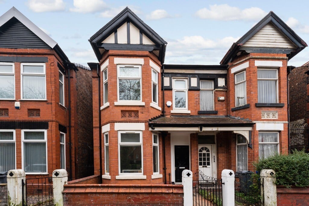 4 bedroom house for rent Slade Lane Fallowfield, Manchester, M19 2BU