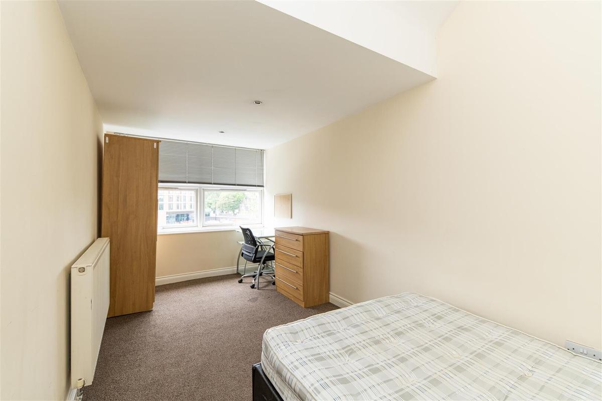 Student Secure Insurance 3 bedroom apartment for rent Osborne Terrace Newcastle, NE2 1NE | UniHomes