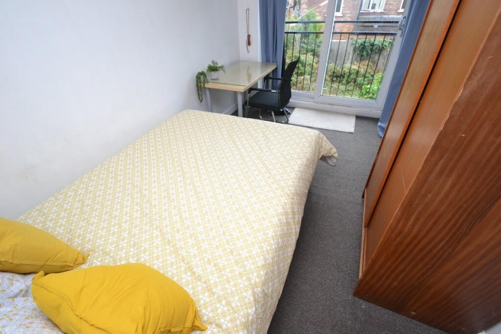 5 bedroom house for rent Rolleston Drive, Nottingham, NG7 1JT UniHomes