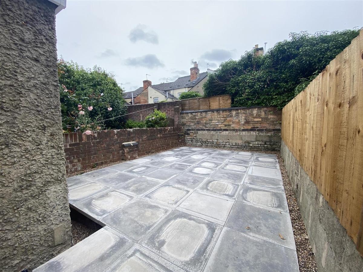 2 bedroom house for rent Langley Street, Derby, DE22 3GN UniHomes