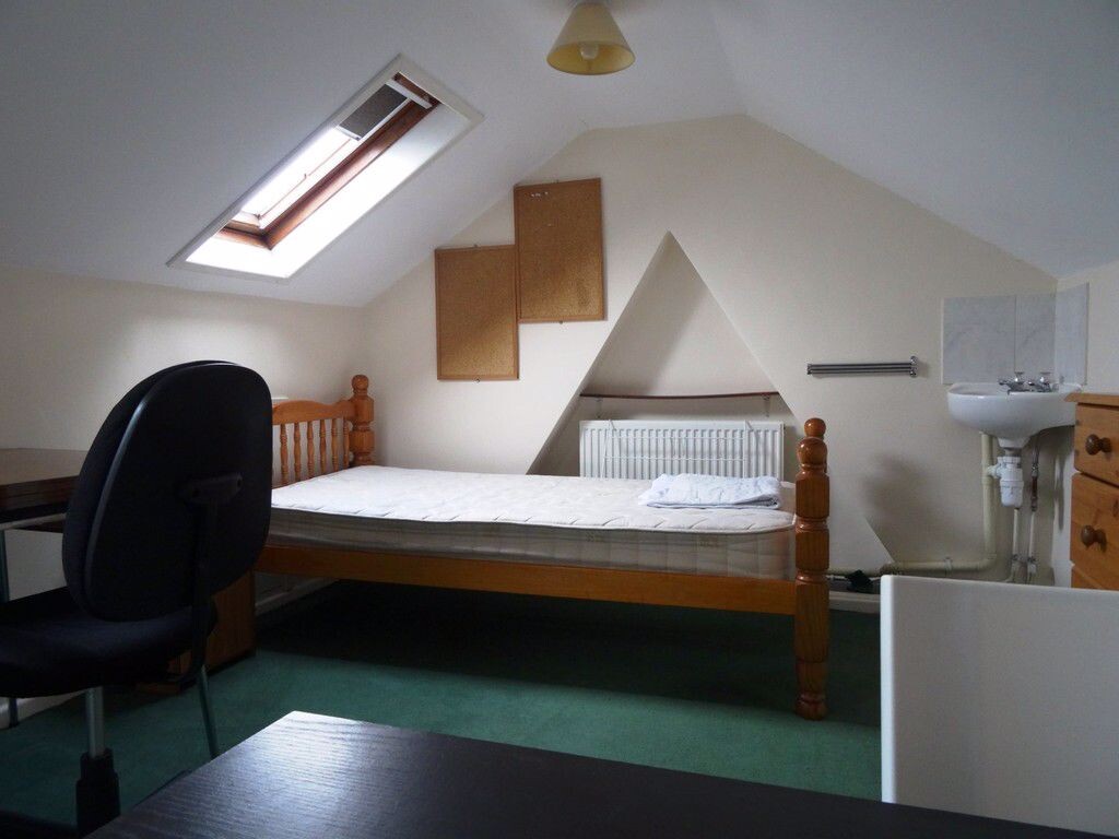 5 bedroom house for rent St Johns Road, Bath, BA1 3BN UniHomes