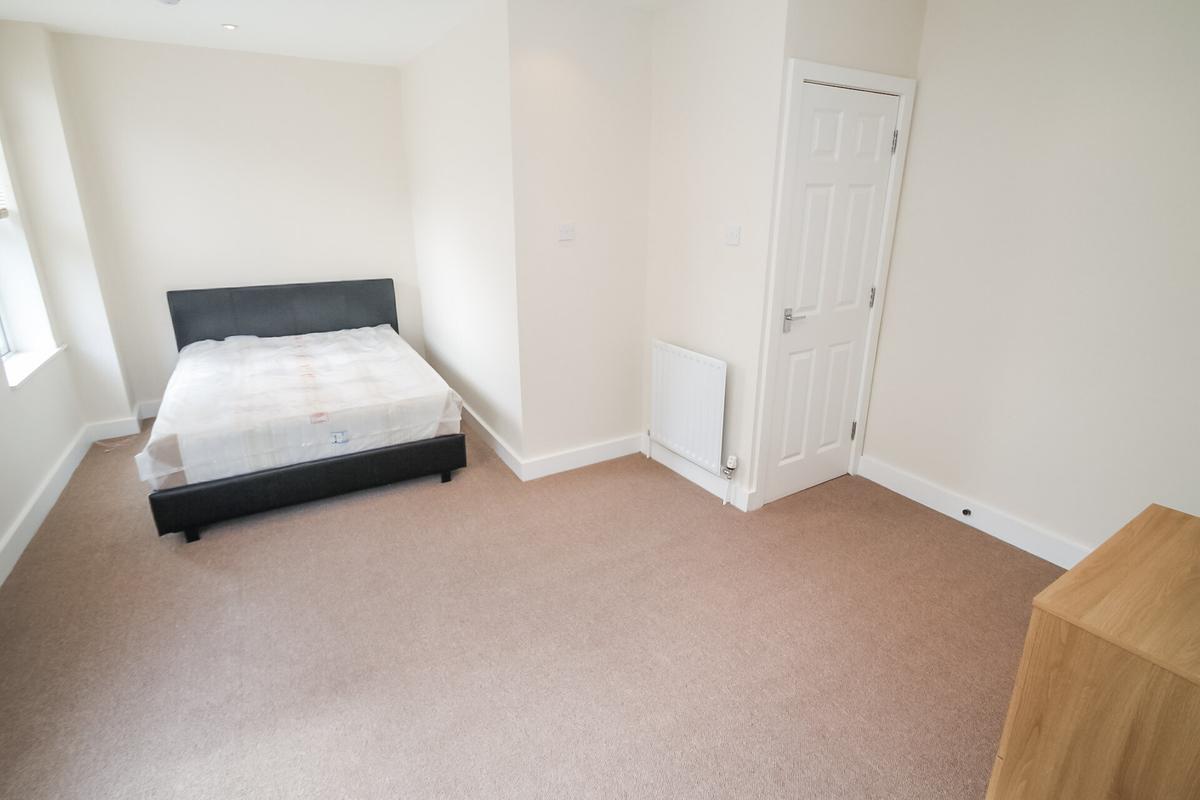 2 bedroom house for rent Hyde Park, Leeds, LS6 1RH UniHomes