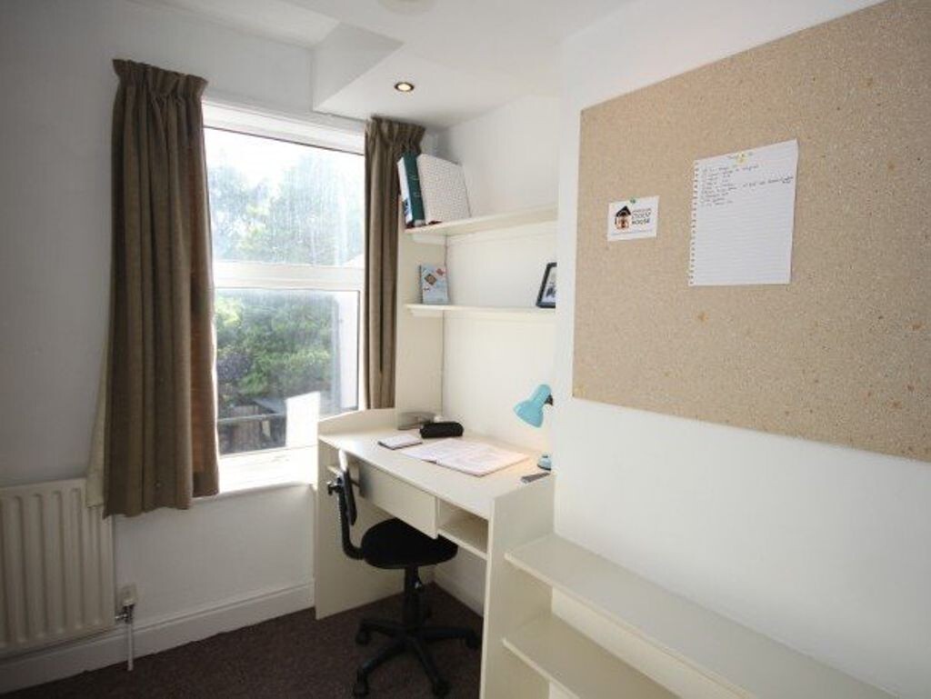 5 bedroom house for rent Harborne Park Road, Birmingham, B17 0PS UniHomes