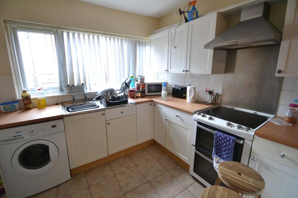 6 bedroom house for rent Rushworth Avenue, Nottingham, NG2 7LF UniHomes