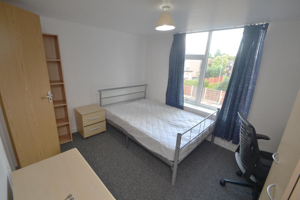 7 bedroom house for rent Longford Place, Manchester, M14 5QQ UniHomes