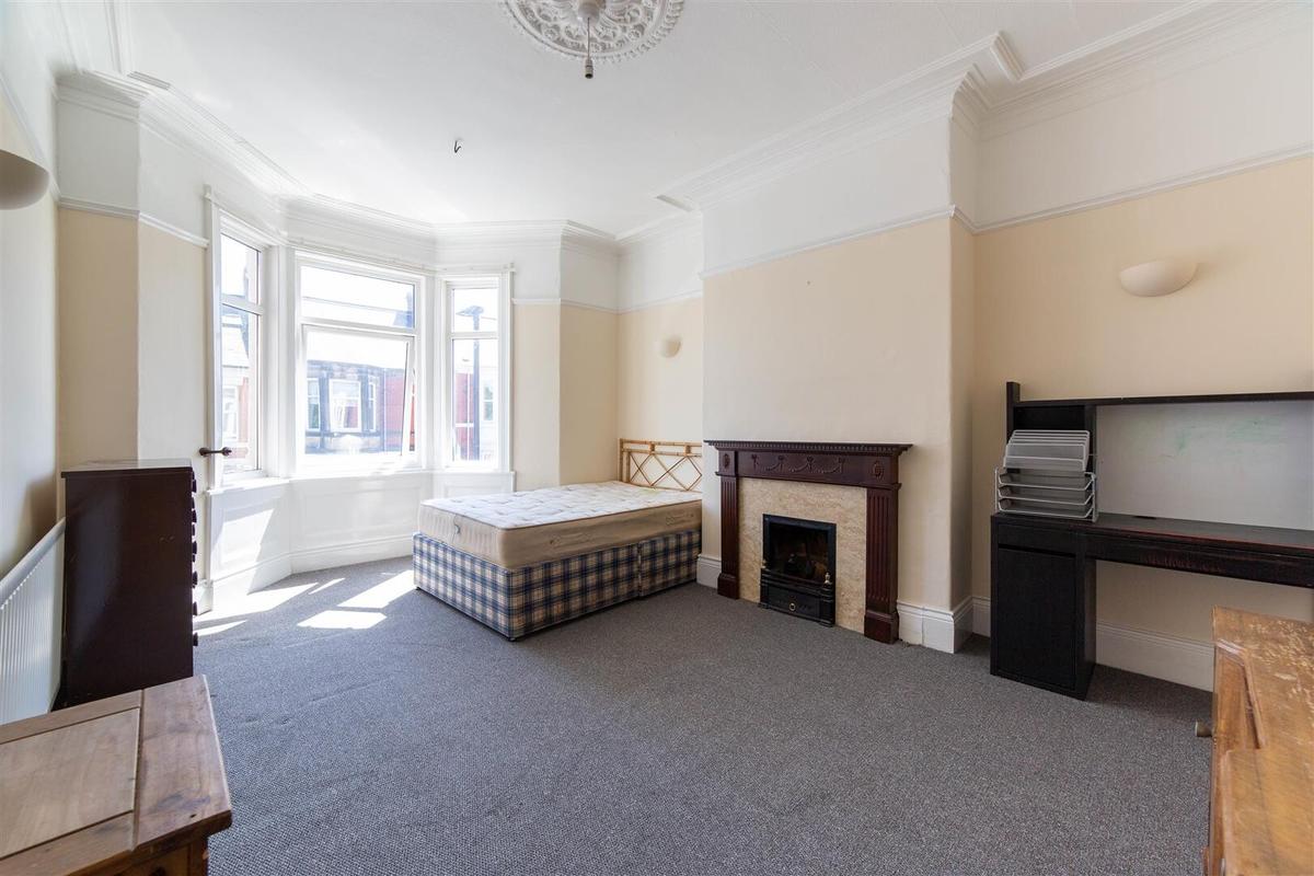 3 bedroom apartment for rent Wolseley Gardens, Newcastle, NE2 1HR