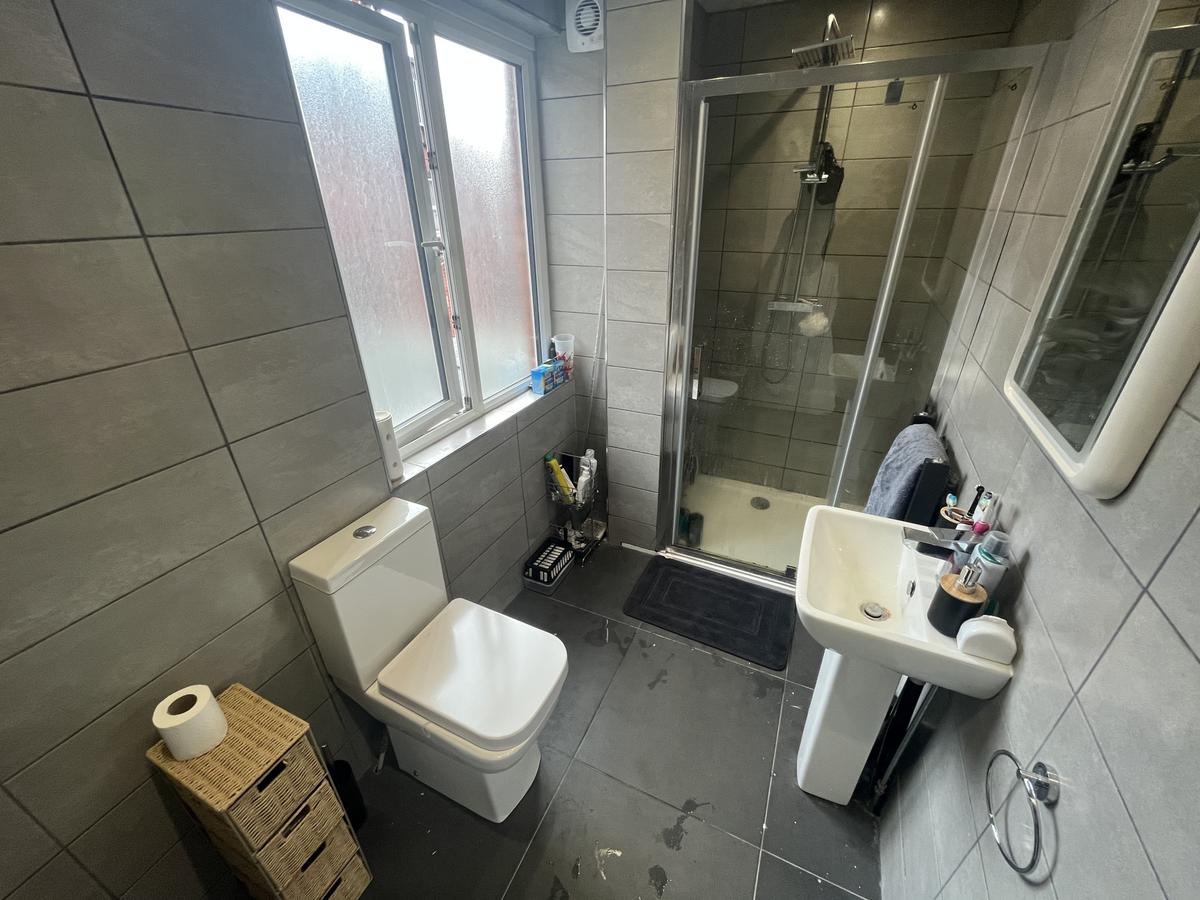 6 bedroom house for rent Rokeby Gardens, Leeds, LS6 3JZ UniHomes