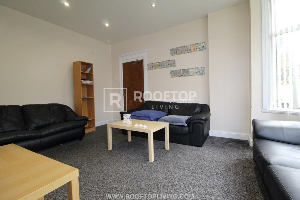 7 bedroom house for rent St. Michaels Villas, Leeds, LS6 3AF UniHomes