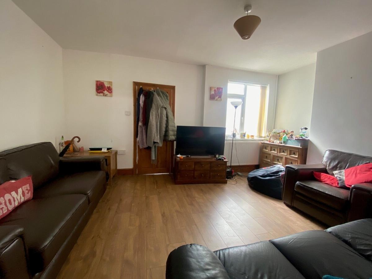 4 bedroom house for rent PenYBryn Road, Cardiff, CF14 3LG UniHomes