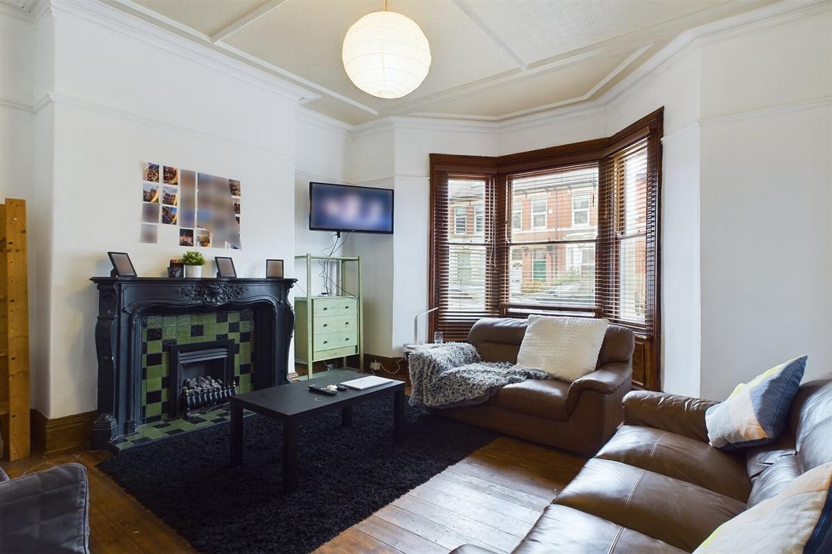 5 bedroom house on Cavendish Place, Jesmond, Newcastle