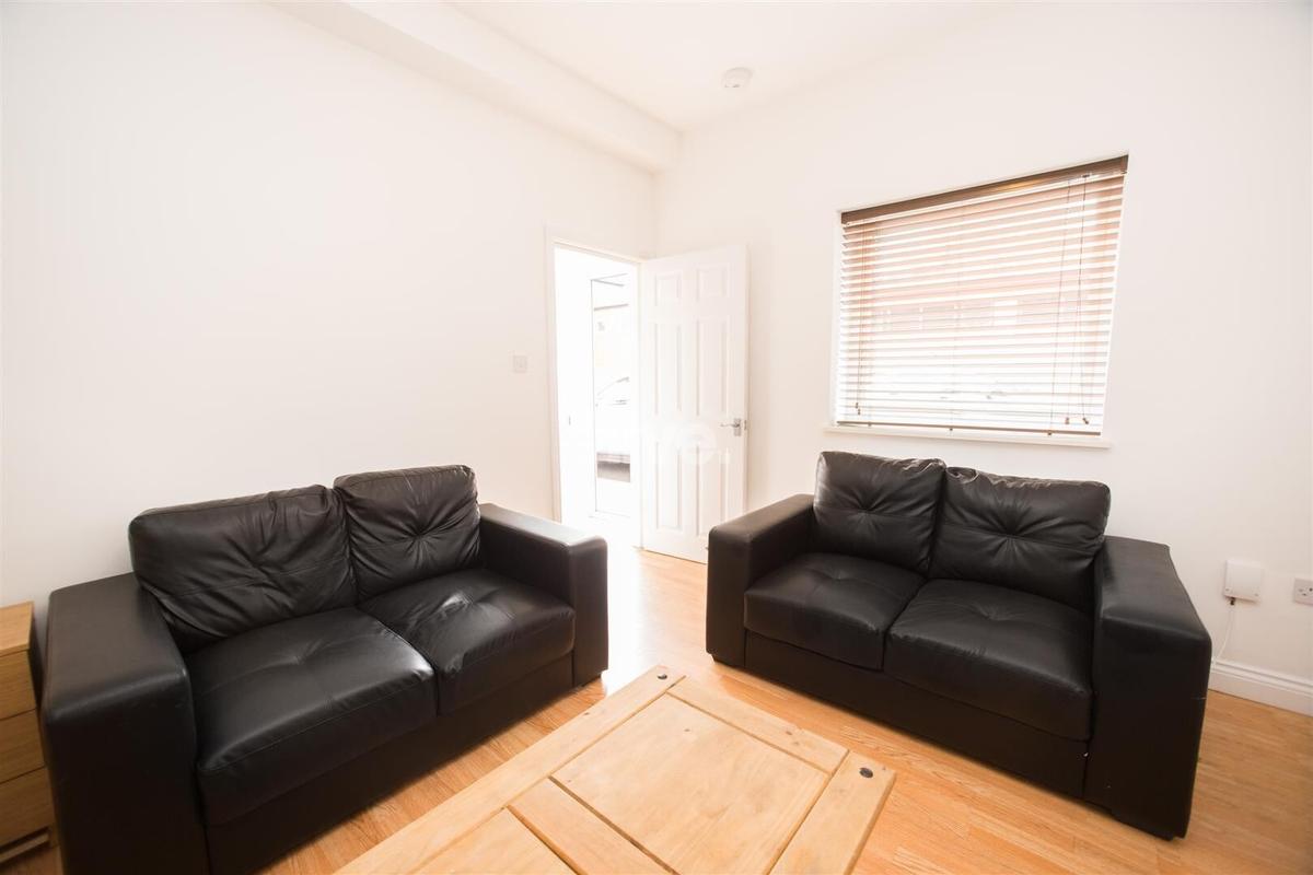 2 bedroom apartment for rent Fenham Road, Newcastle, NE4 5AE UniHomes
