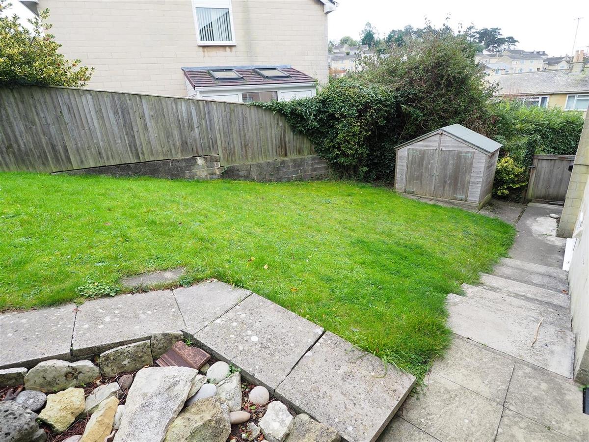 6 bedroom house for rent Ambleside Road, Bath, BA2 2LP UniHomes