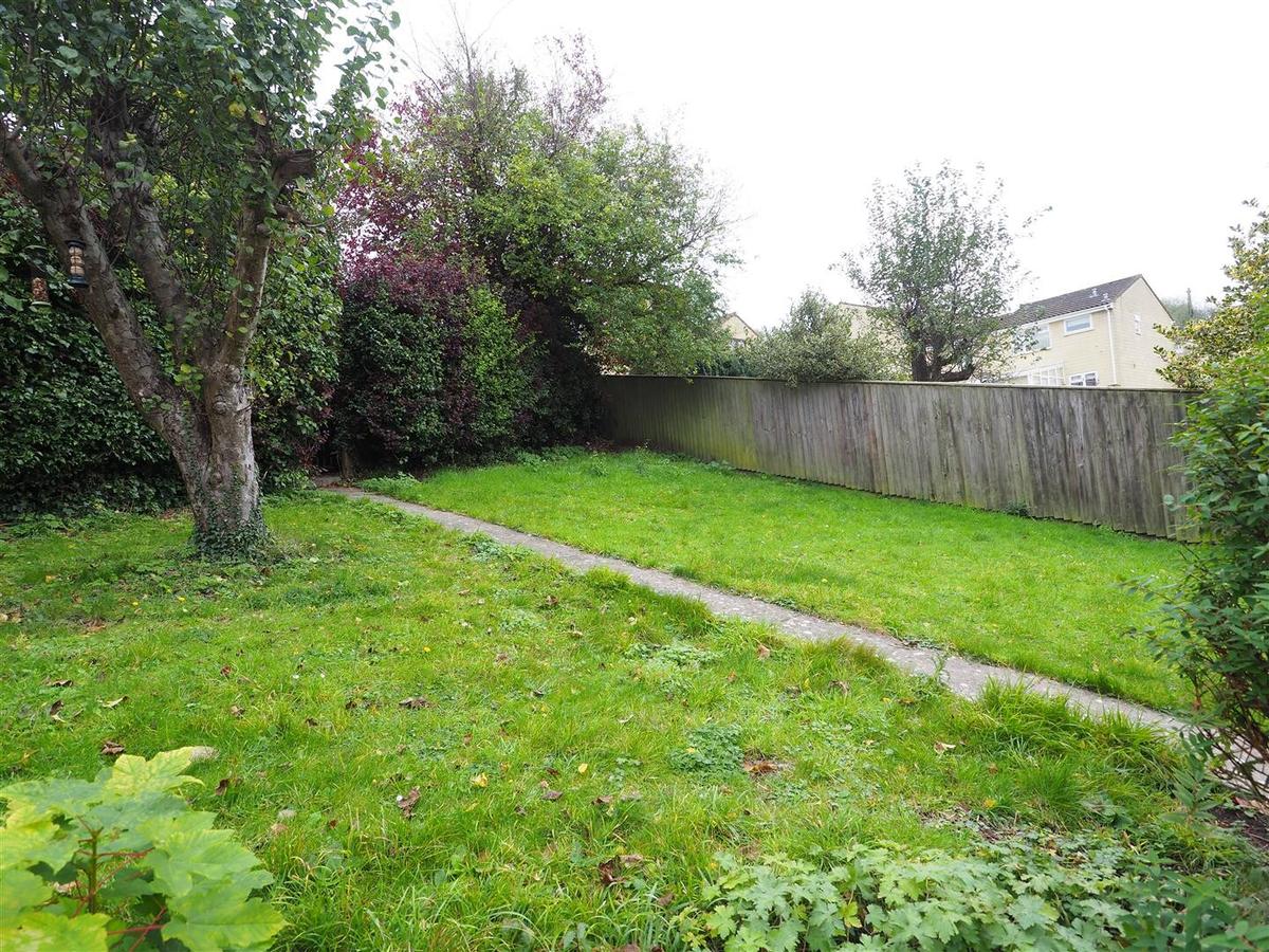 6 bedroom house for rent Ambleside Road, Bath, BA2 2LP UniHomes