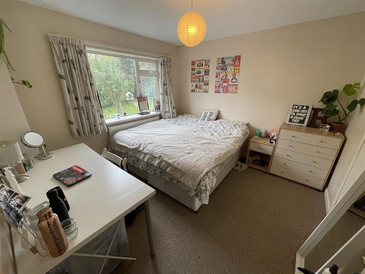 6 bedroom house for rent Ambleside Road, Bath, BA2 2LP UniHomes