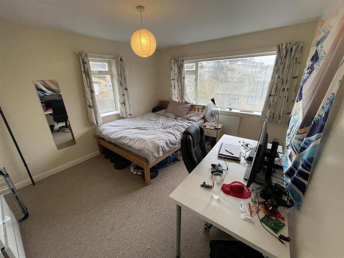 6 bedroom house for rent Ambleside Road, Bath, BA2 2LP UniHomes