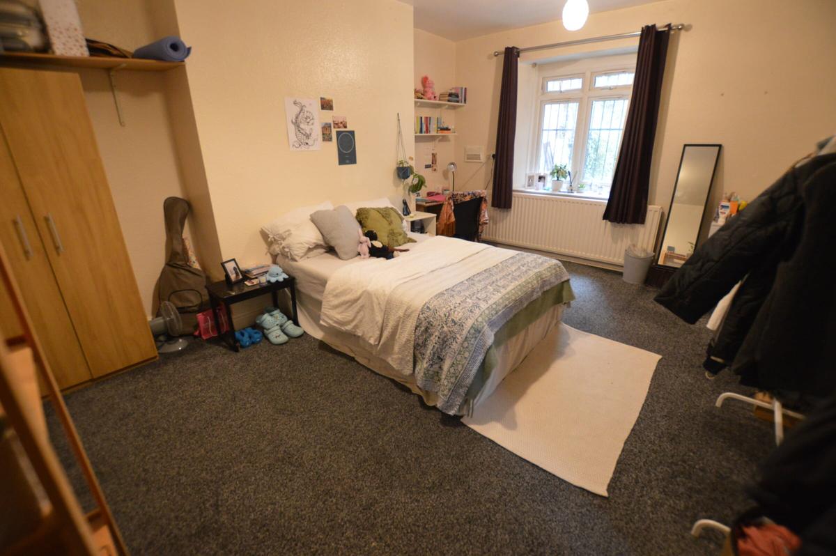 4 bedroom apartment for rent Cardigan Road, Leeds, LS6 3BJ UniHomes