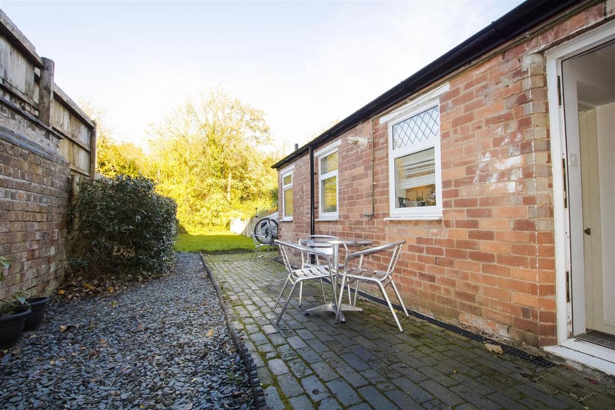 2 bedroom apartment for rent Park Hill Road, Birmingham, B17 9HD UniHomes