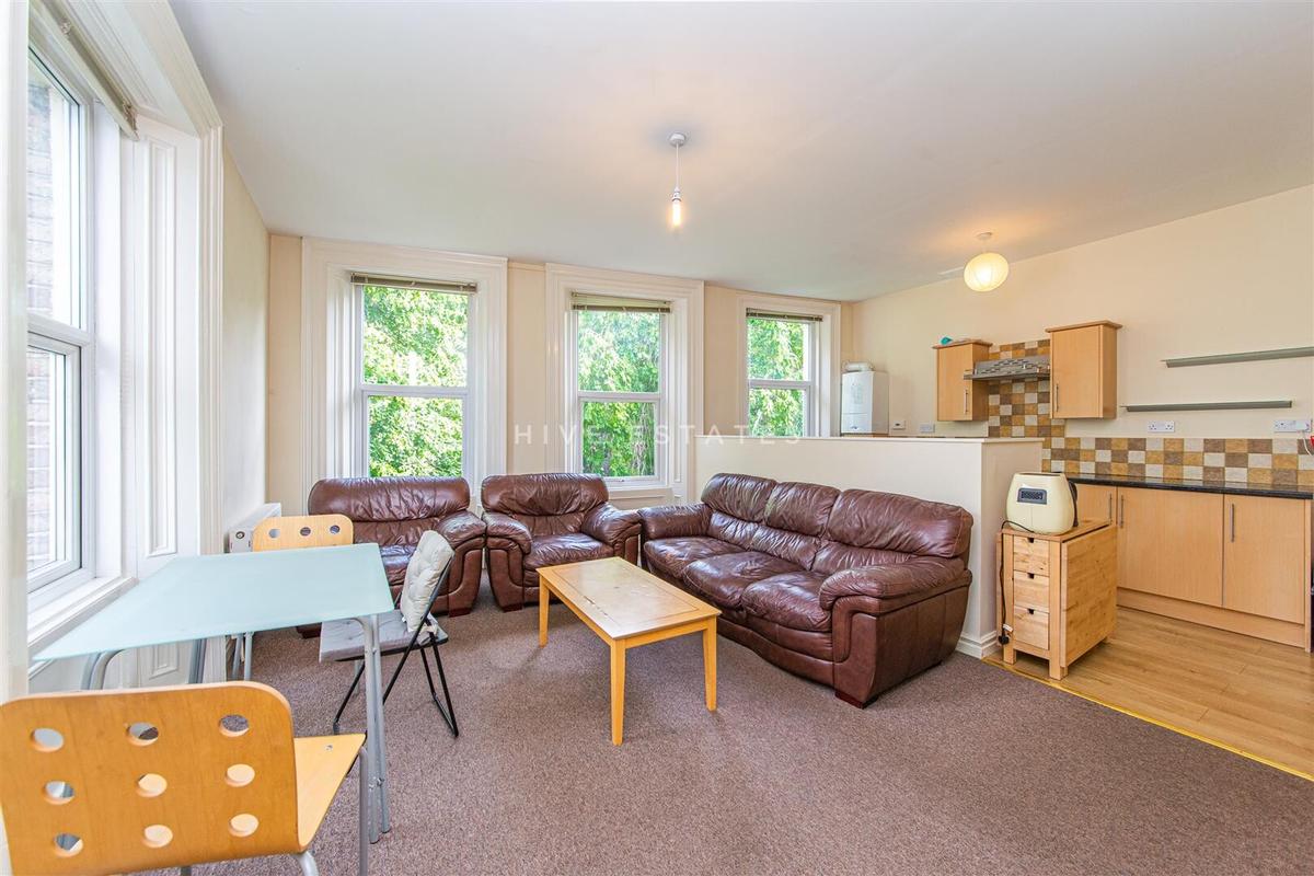 3 bedroom apartment for rent Chester Crescent, Newcastle, NE2 1DH