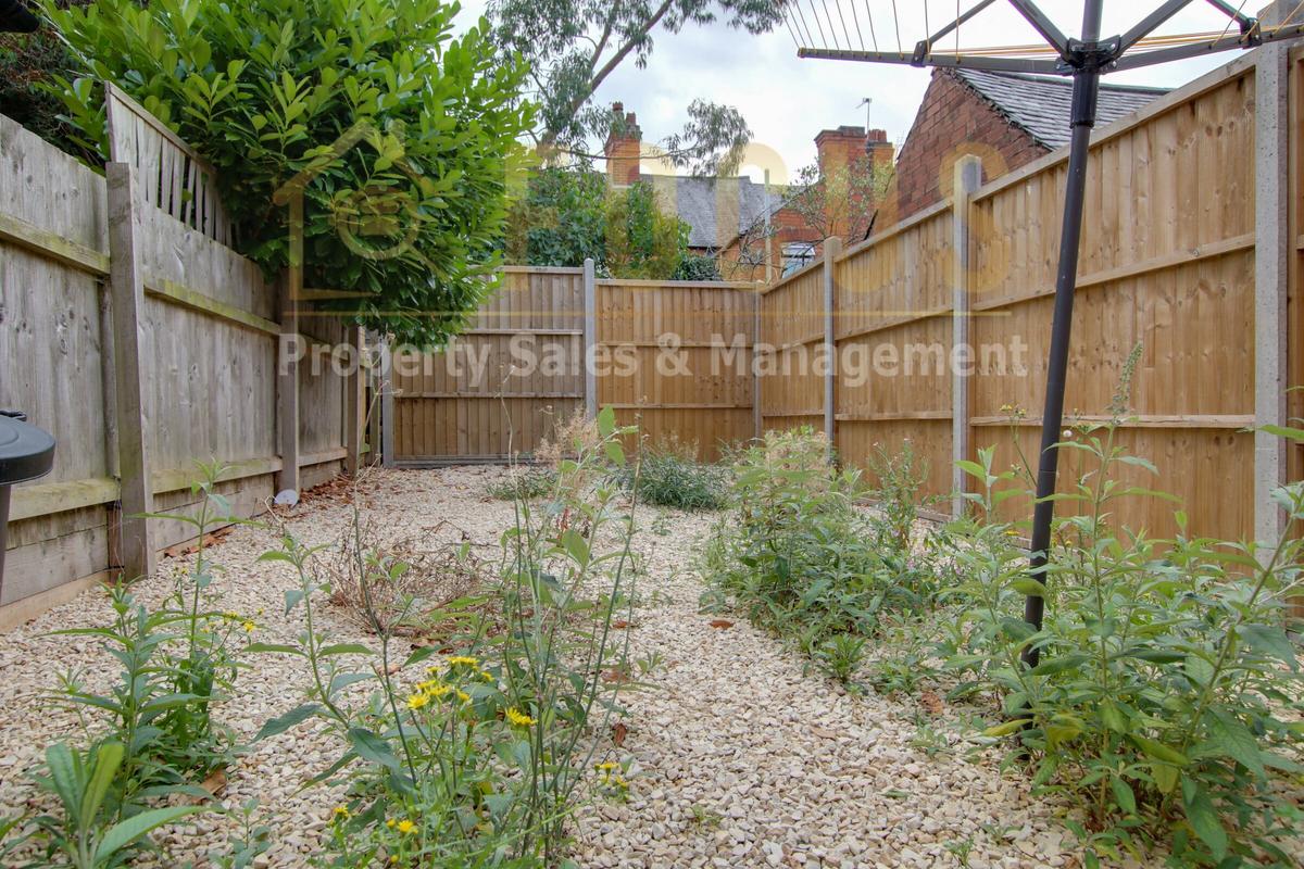 3 bedroom house for rent St. Leonards Road Leicester, LE2 1WT UniHomes