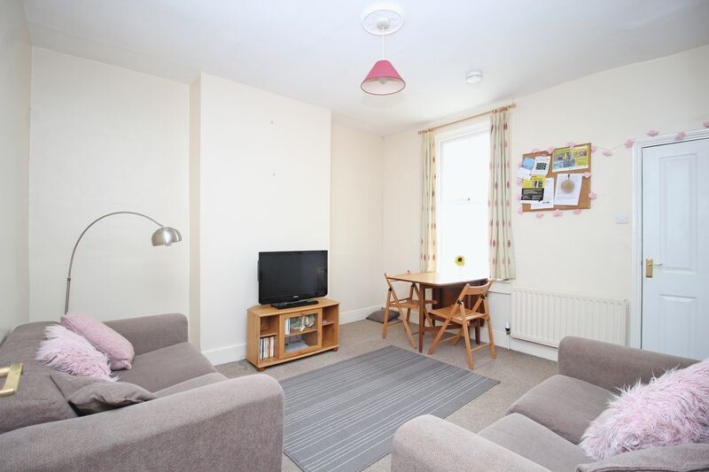 4 bedroom house for rent Ringwood Road, Bath, BA2 3JJ UniHomes