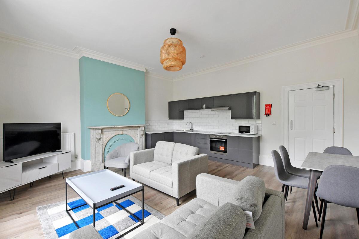 4 bedroom apartment for rent Fulwood Road, Sheffield, S10 3BD UniHomes