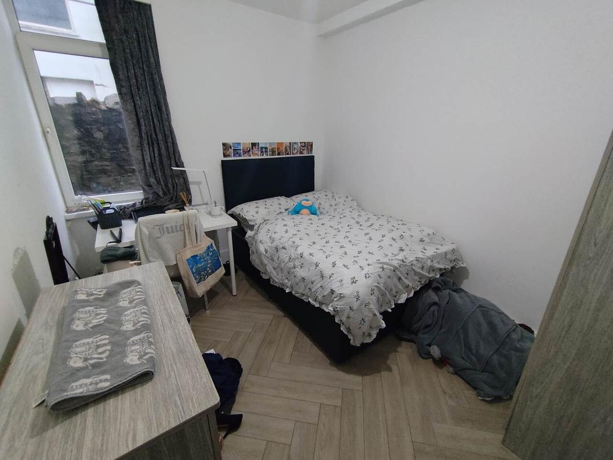 3 bedroom apartment for rent Richmond Road, Cardiff, CF24 3AR UniHomes