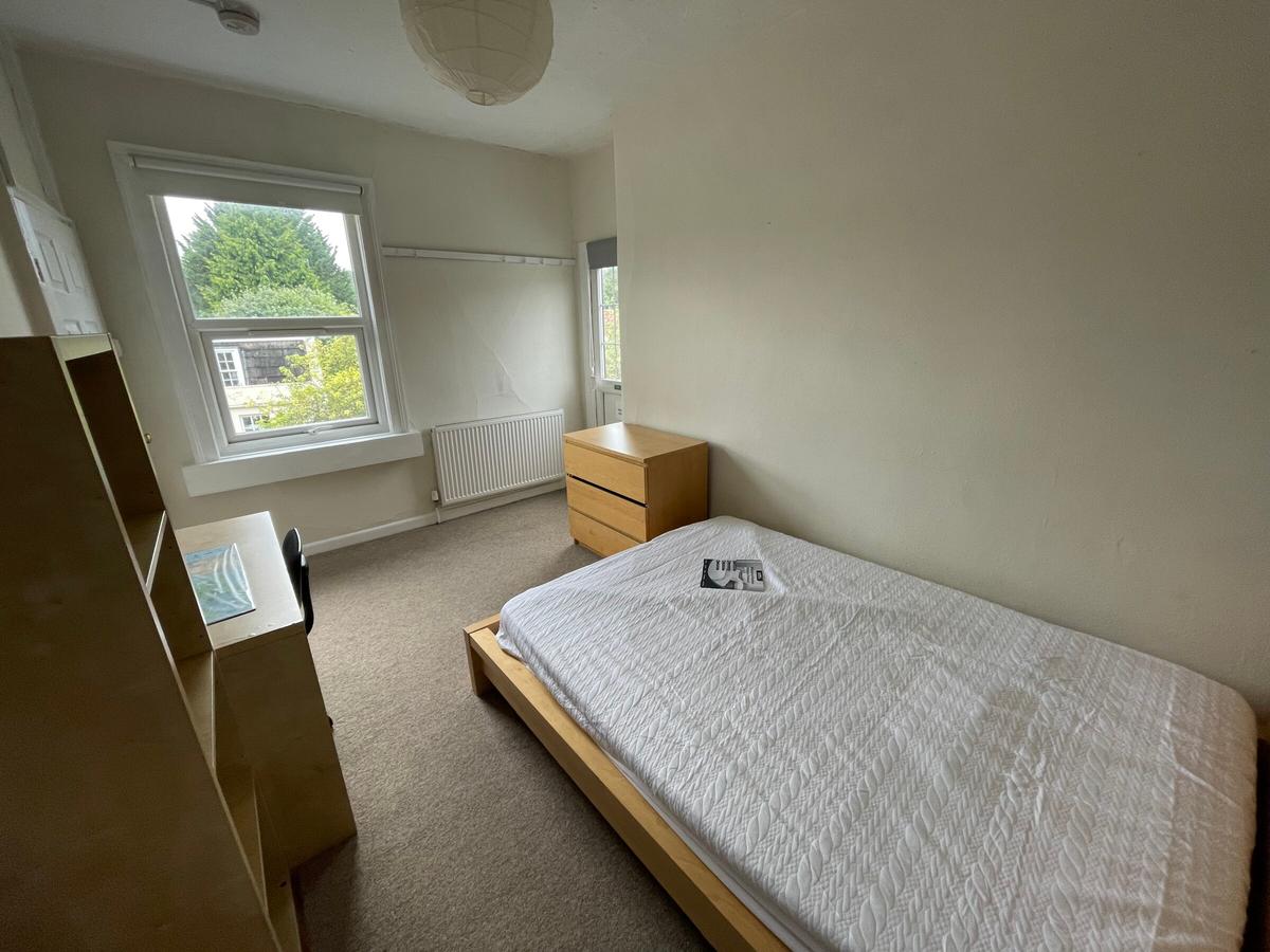 3 bedroom house for rent High Street, Bath, BA1 4DF UniHomes